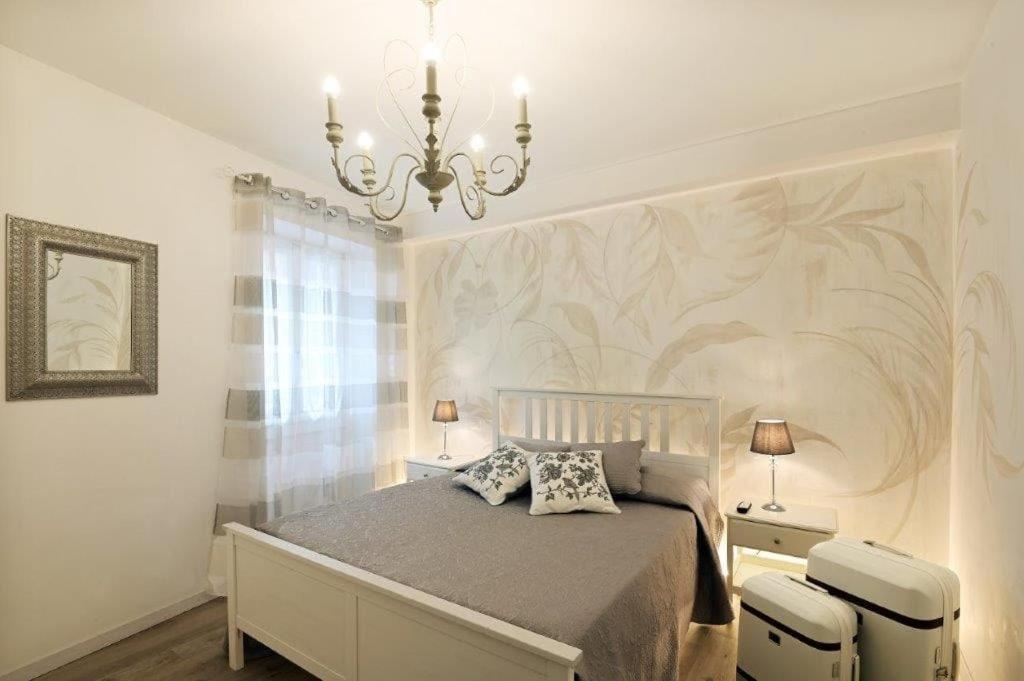 Cavour Apartments Salò Eksteriør bilde
