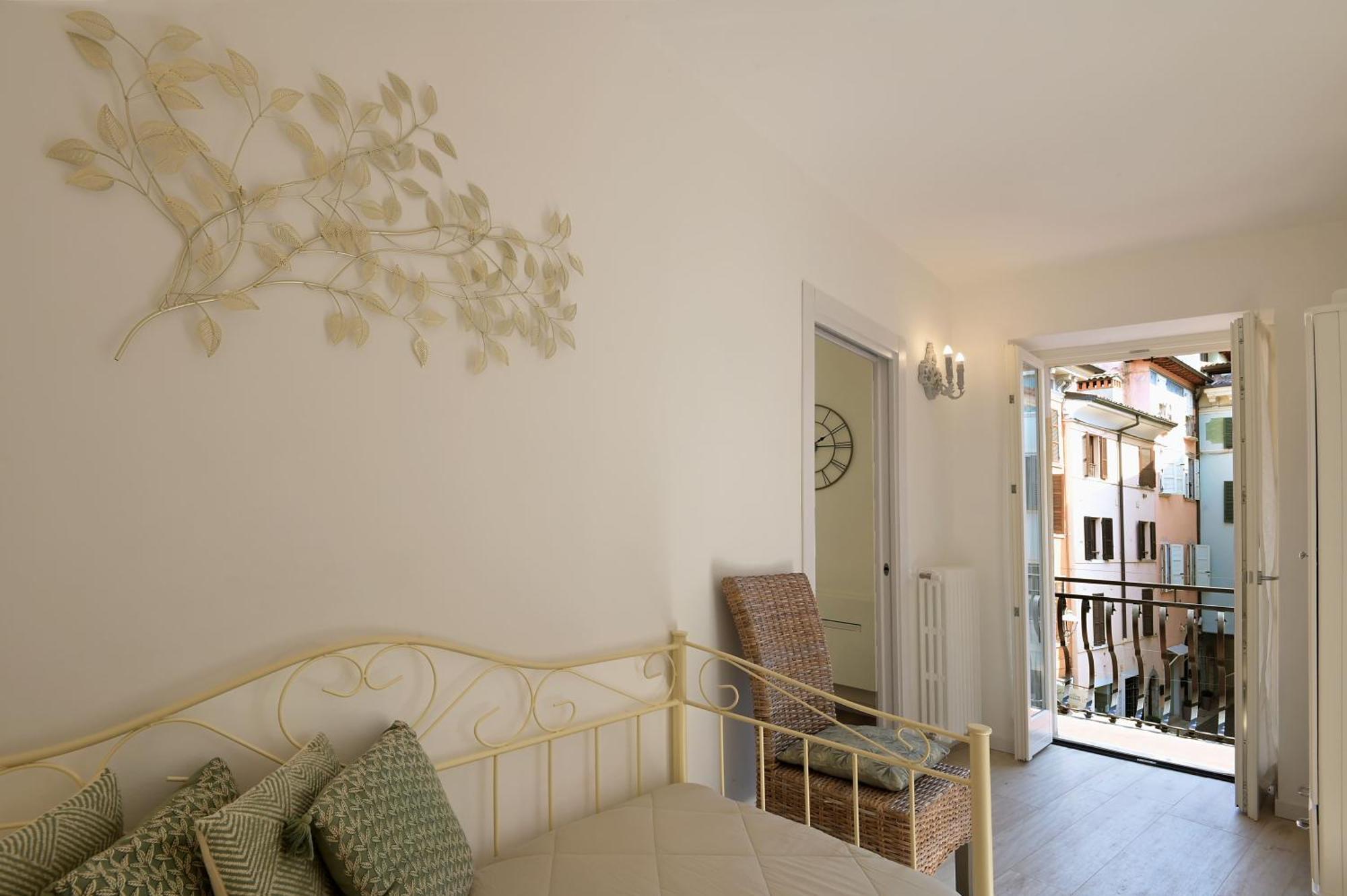 Cavour Apartments Salò Eksteriør bilde
